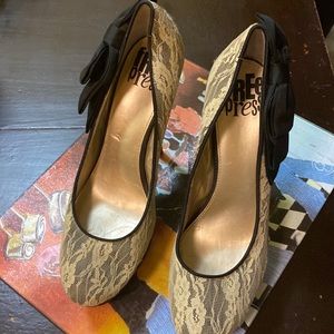 Ivory lace high heel stilettos